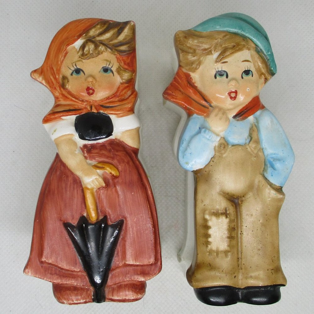 STAPLERS 2 Piece Set Ceramic Girl & Boy HUMMEL Style Figures Made In JAPAN